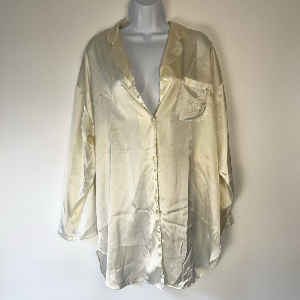 Victoria's Secret Sleep Shirt Silky Button Down Size M 90s Vintage Y2K Ivory